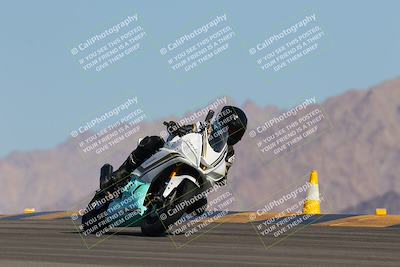 media/Oct-01-2023-SoCal Trackdays (Sun) [[4c570cc352]]/Turn 9 Set 2 (10am)/